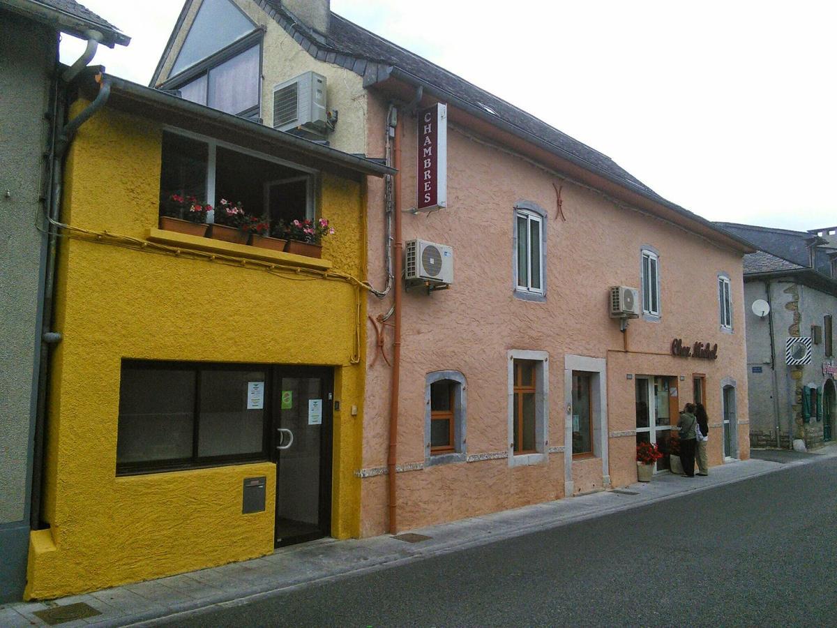 Bed and Breakfast Chez Michel Bedous Exterior foto